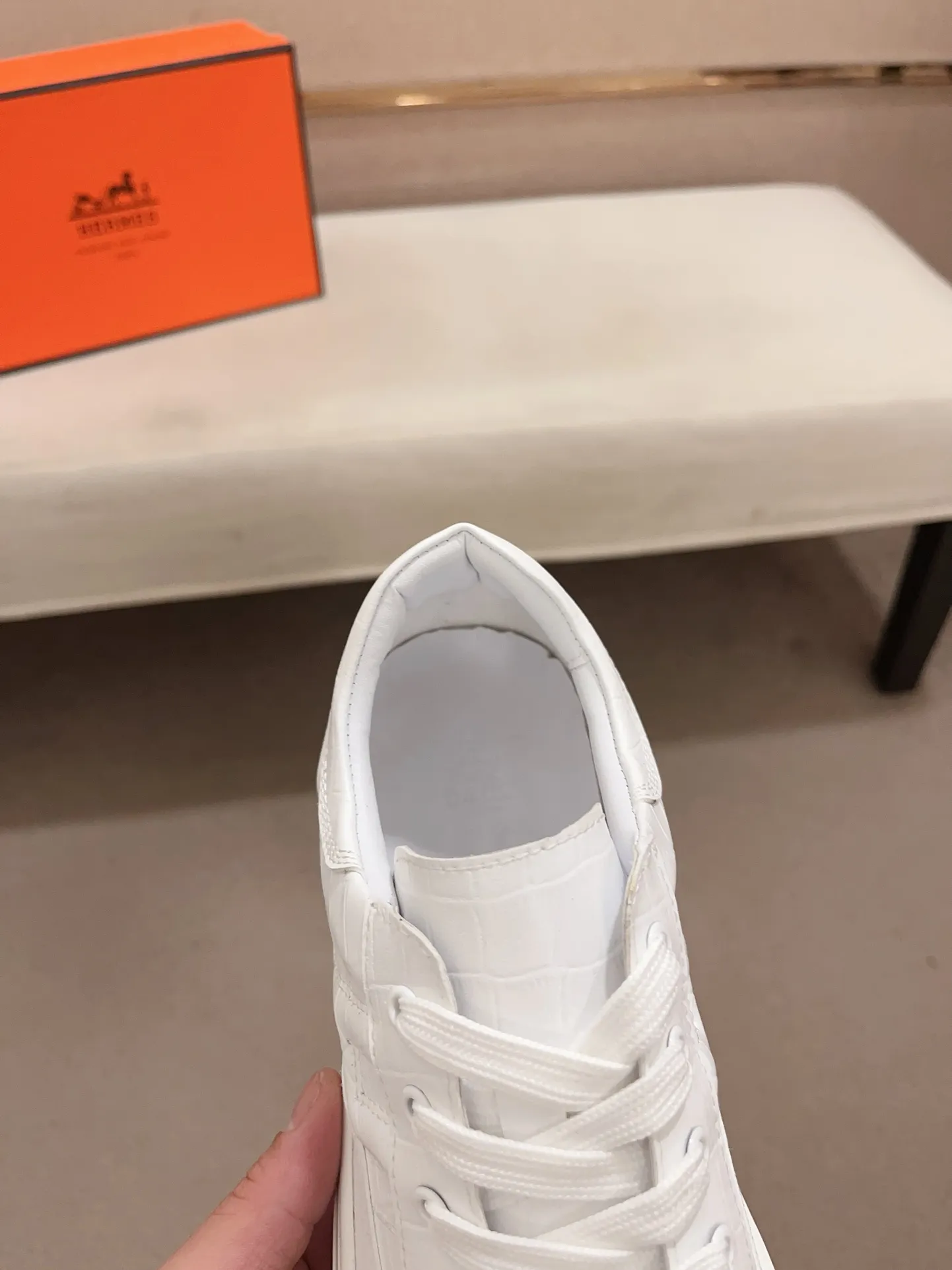 Men's clothing and shoes💰: 400💰《HERMES》【Classic Original Version】Hermès; Top 🔝 Purchasing Agency 🔍🔍Men's latest 🇺🇸 counter sales simultaneously, original ▲▲cowhide imported from Italy ▲▲Exquisite workmanship (Italian 🇮🇹Imported water-dyed 🐂cowhide lining) sole: original sole provided by the original factory, ⚠️exclusive double-layer activity·TPR·rubber·combined molded outsole; Code number: 38-44 (45/46 can be customized, non-refundable)